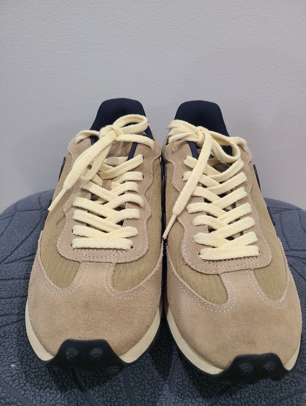 Veja Rio Branco Sneakers Tan Suede Mesh Black 'V'  9.5/EUR 41